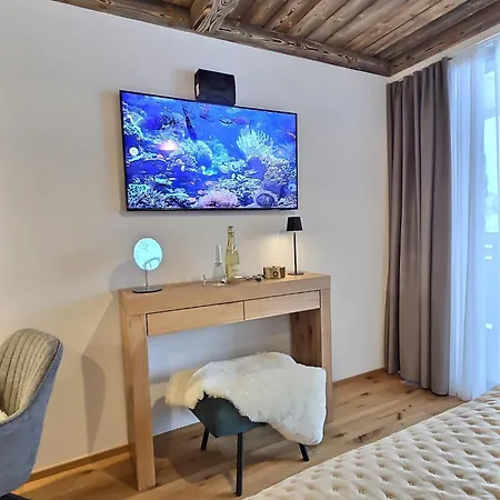 Woodhome - Luxury Mountain * 哈拉霍夫